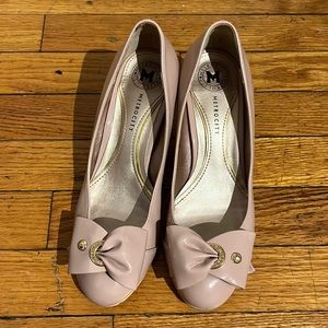 Metro City mid heels